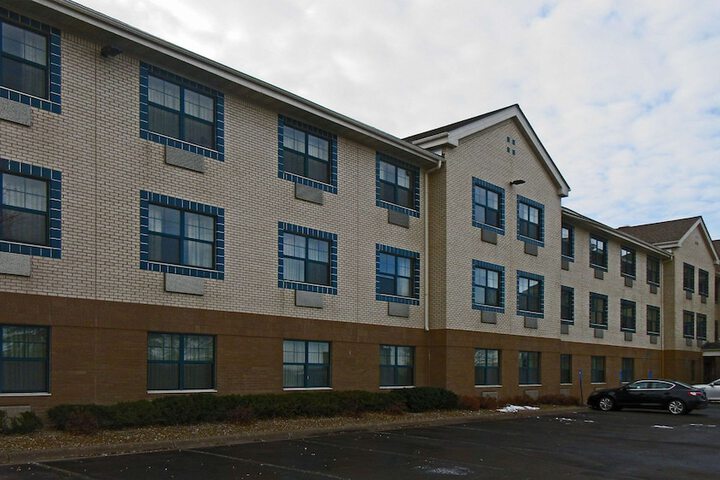 Hotel 2 of 27