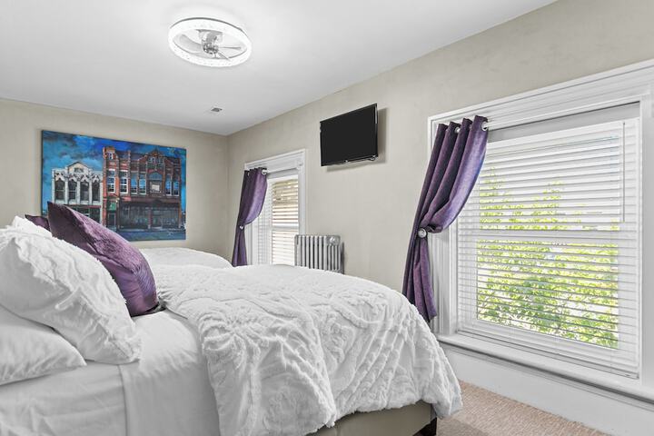 Room 25 of 43