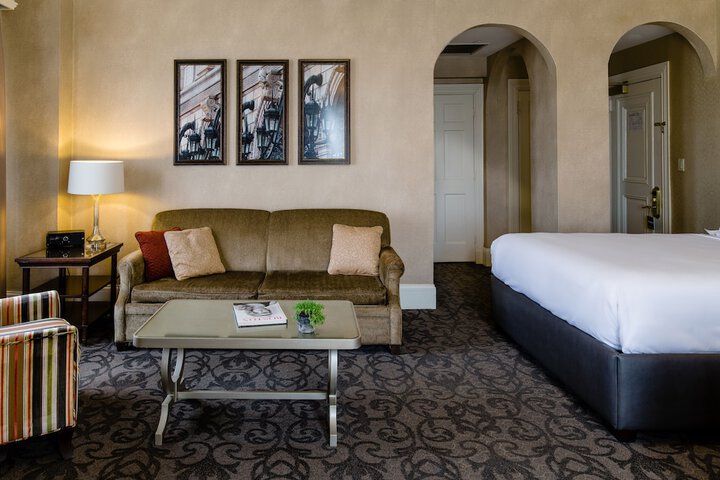 Room 25 of 56
