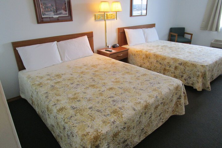 Room 21 of 32