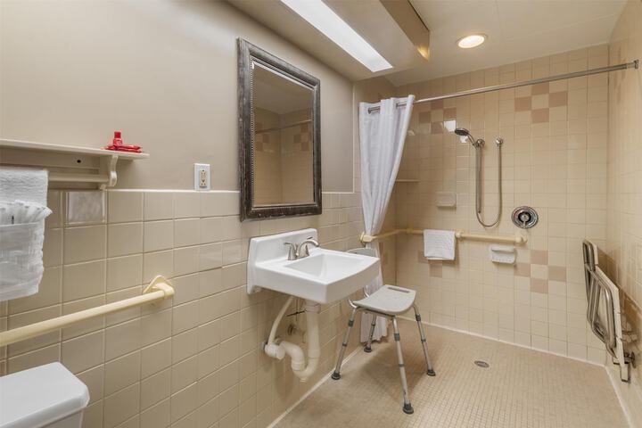 SureStay Hotel by Best Western East Brunswick