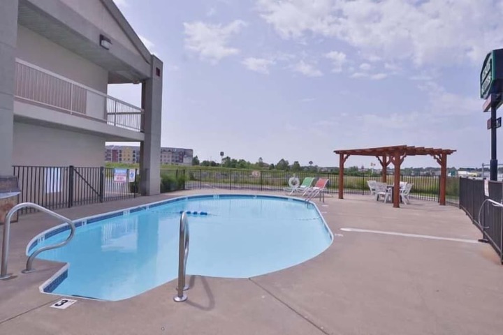 Pool 17 of 57