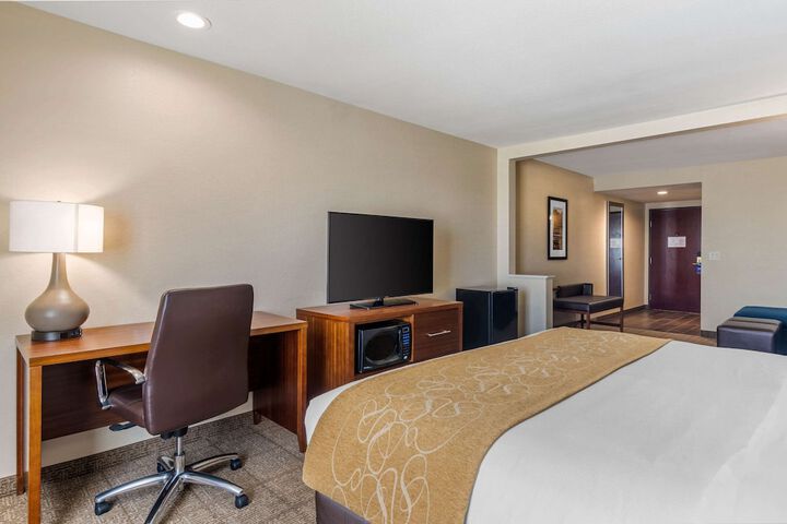 Room 7 of 35