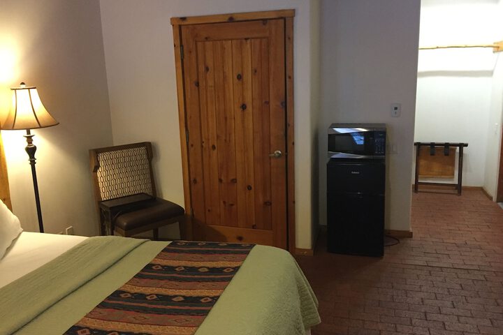 Room 41 of 82