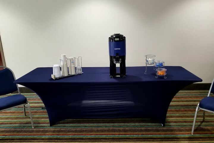Holiday Inn Express Hotel & Suites Mebane by IHG