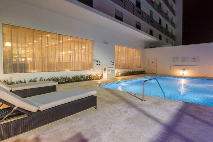 Pool 14 of 62