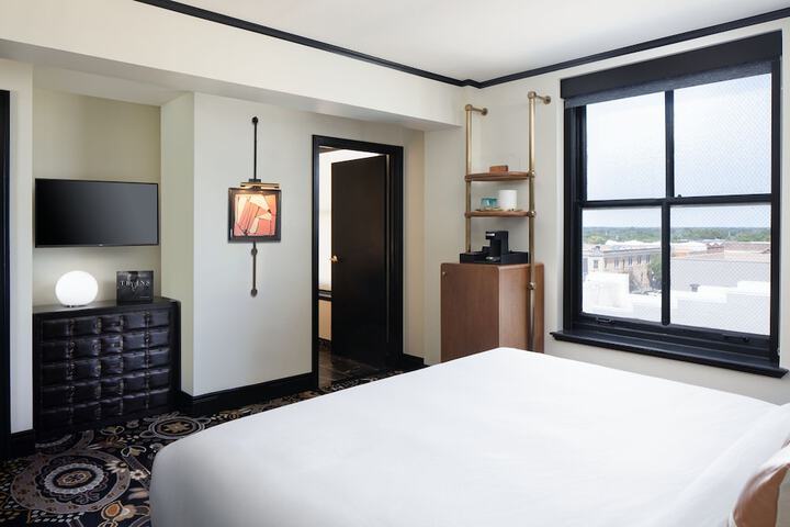 The Lasalle Hotel Bryan College Station, a Tribute Portfolio Hotel