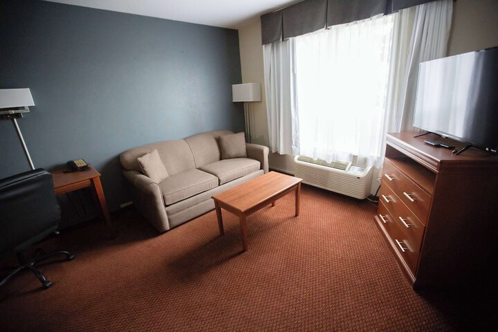 Room 10 of 23