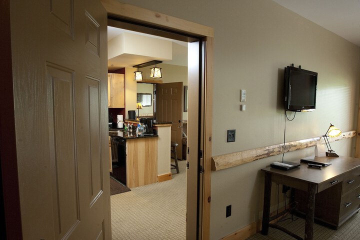 Room 41 of 91