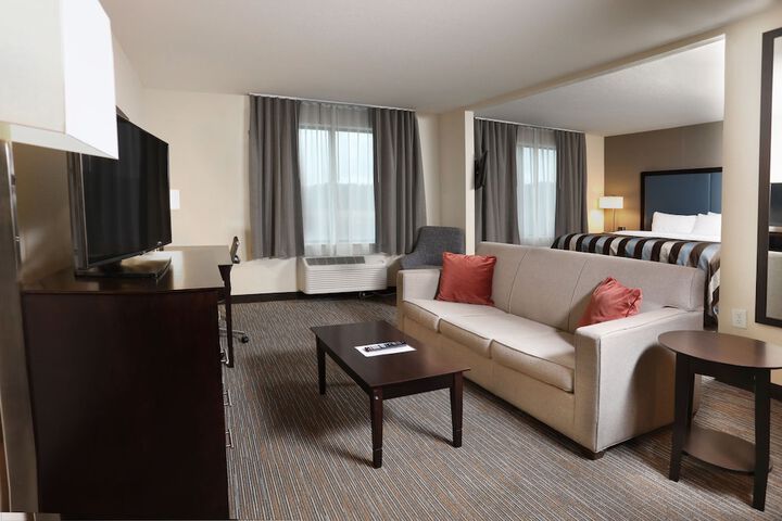 Room 9 of 21