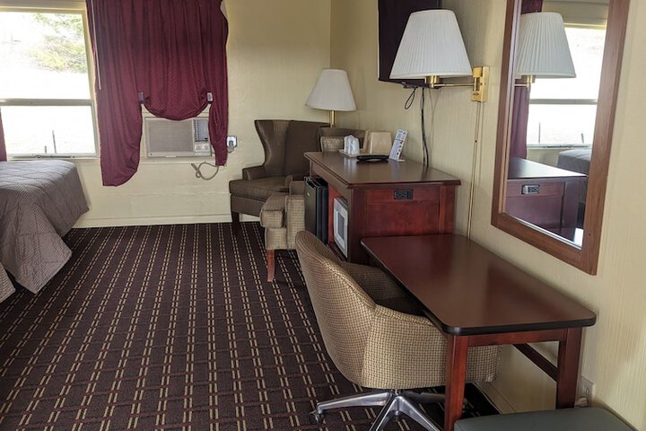Room 22 of 22