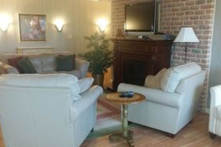 A Suite Escape Bed & Breakfast and Vacation Home