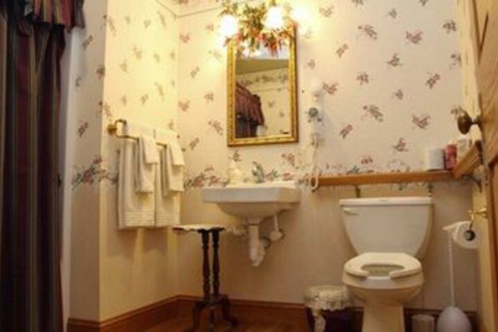 The Hurst House Bed and Breakfast