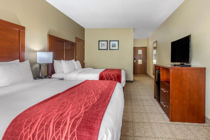 Room 35 of 40