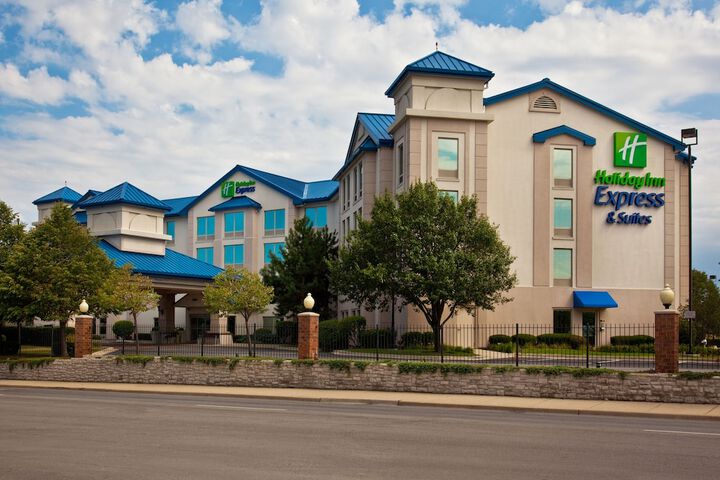 Hotel 8 of 36