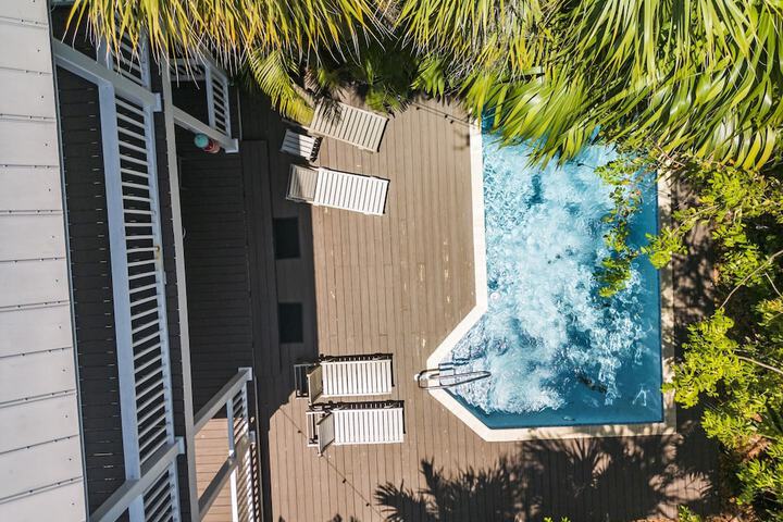 Pool 32 of 417