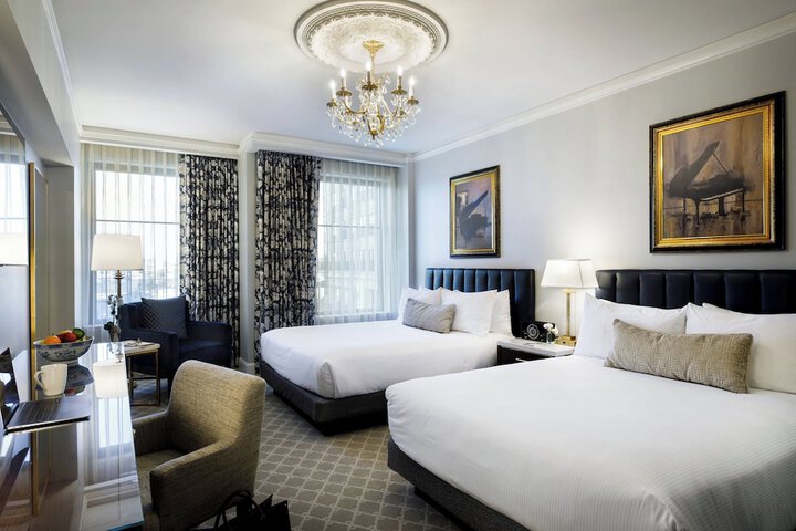 Hotel Carmichael Autograph Collection