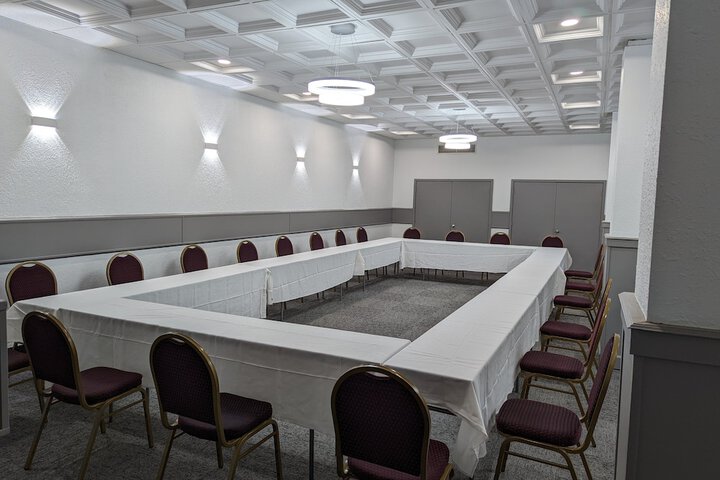 Red Roof Inn PLUS+ Wichita East