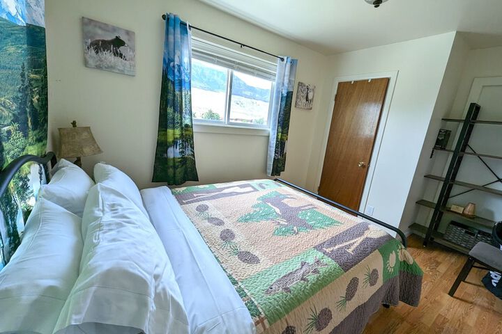 Room 32 of 45