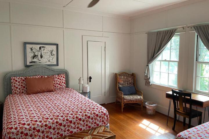 Banyan Tree B & B Retreat