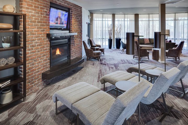 Courtyard by Marriott Providence Warwick