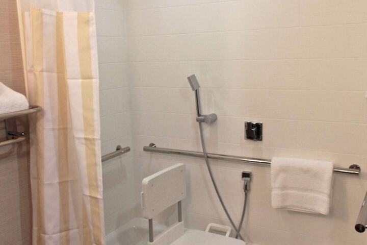 Hilton Garden Inn Victoria