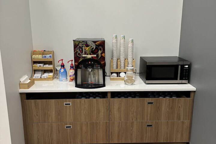 Breakfast/Coffee Service 33 of 34