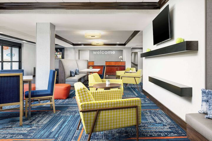 Hotel Interior 8 of 33