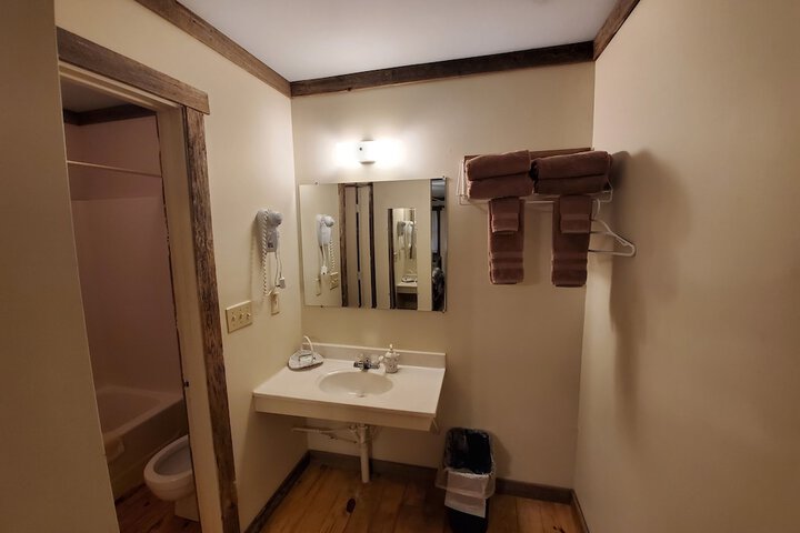 Room 15 of 55