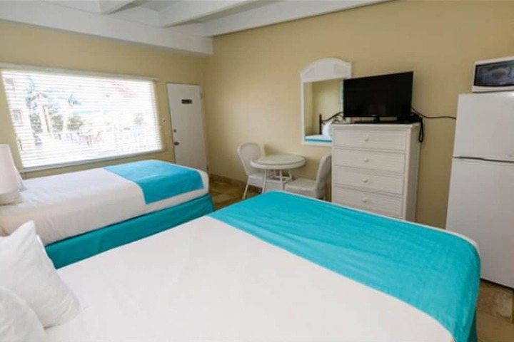 Room 19 of 37