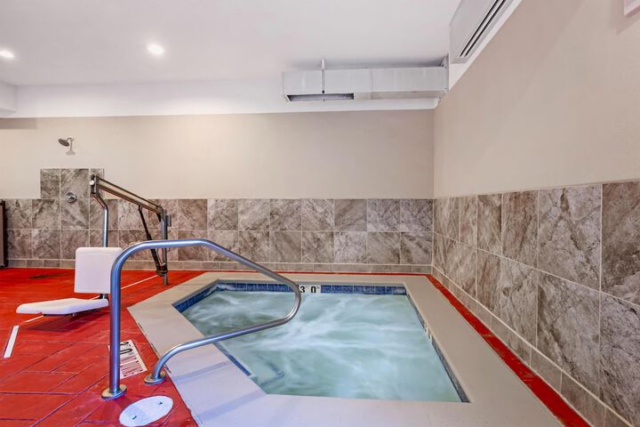 Best Western Plus Canyon Pines