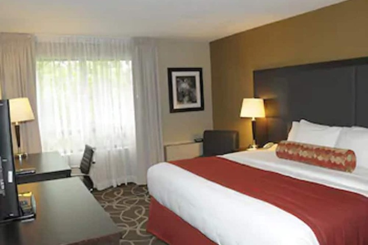 Room 41 of 78