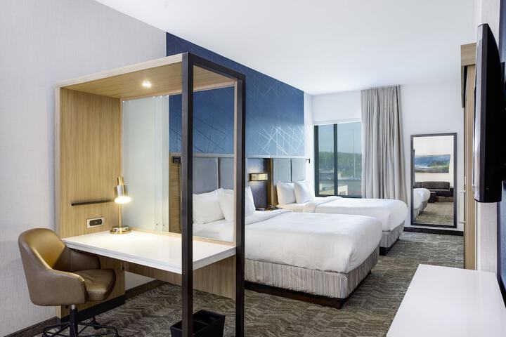 Room 17 of 31