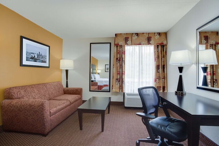 Hampton Inn Pittsburgh / West Mifflin