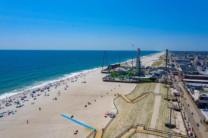 Beach 32 of 33