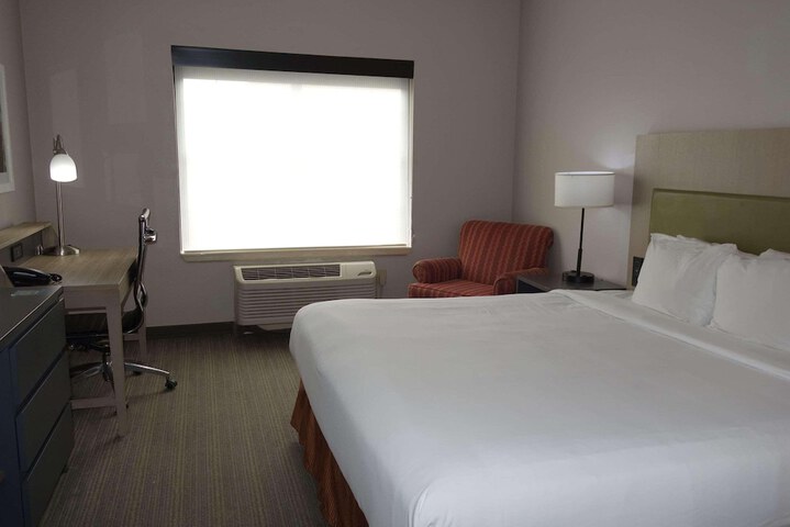 Room 16 of 20