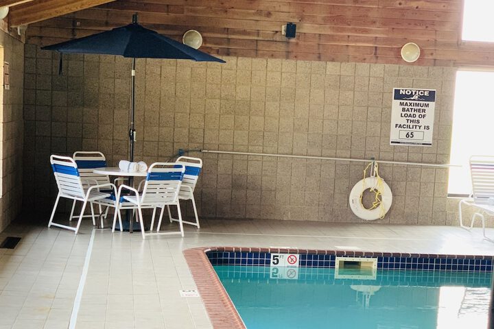AmericInn by Wyndham Kewanee