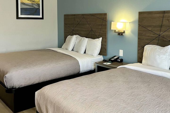 Quality Inn Tracy I-205
