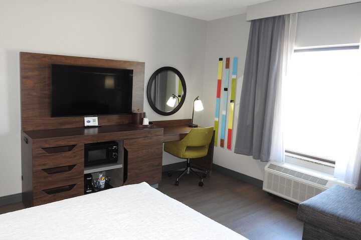 Hampton Inn & Suites by Hilton Flowery Branch Lake Lanier