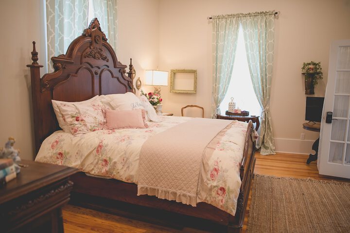 Boonville Luxury Lodging