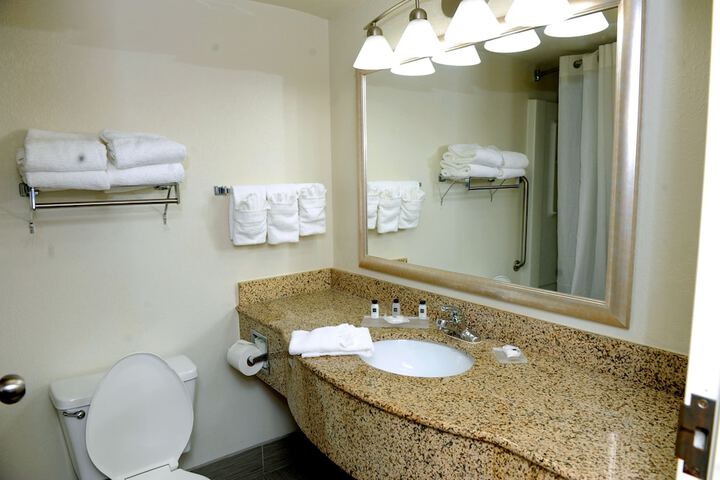 Room 8 of 26