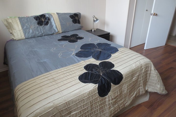Room 11 of 23