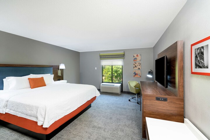 Room 18 of 40