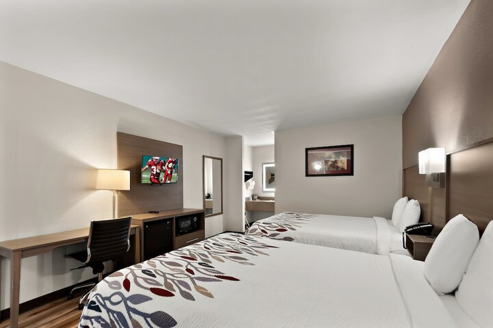 Room 34 of 36