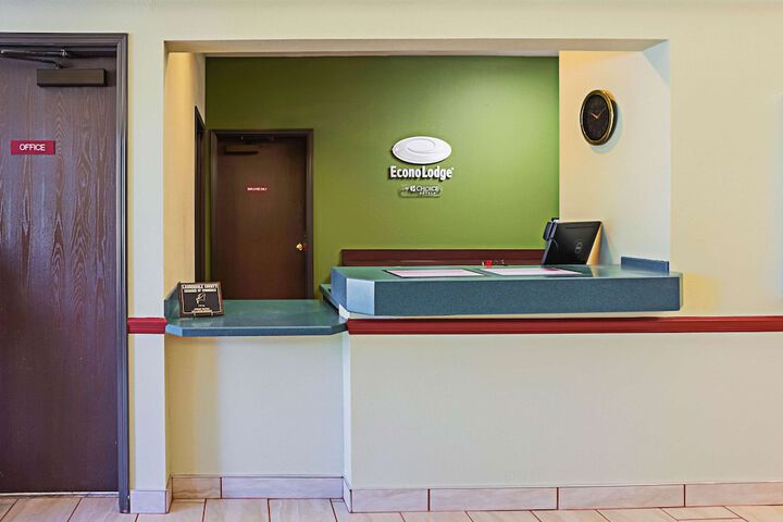 Hotel Interior 12 of 37