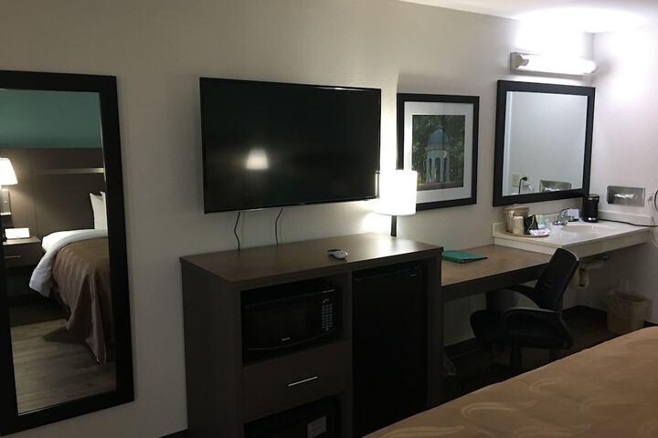 Quality Inn Greenville near University
