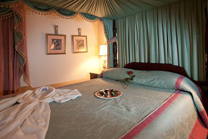 Room 27 of 58