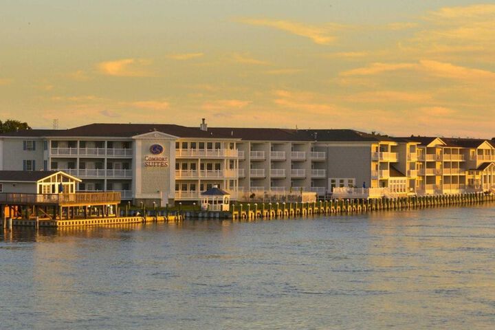 Hotel 2 of 68
