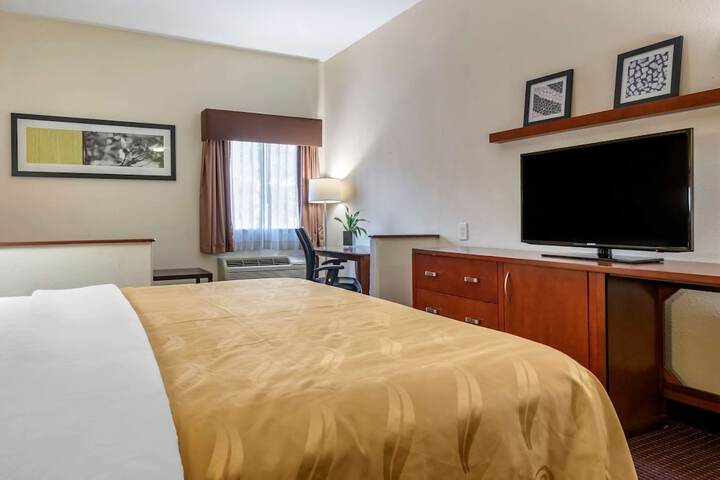Room 35 of 58