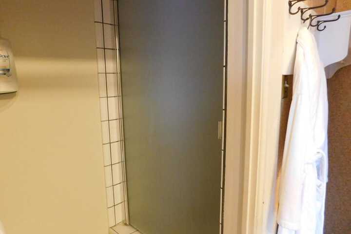 Room 38 of 55